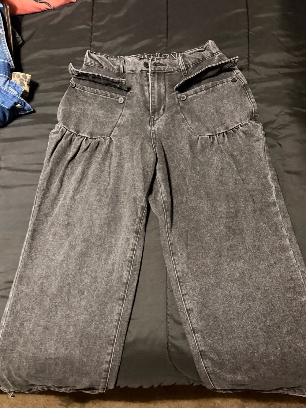 Women’s Washed Black Wide-Leg Jeans
